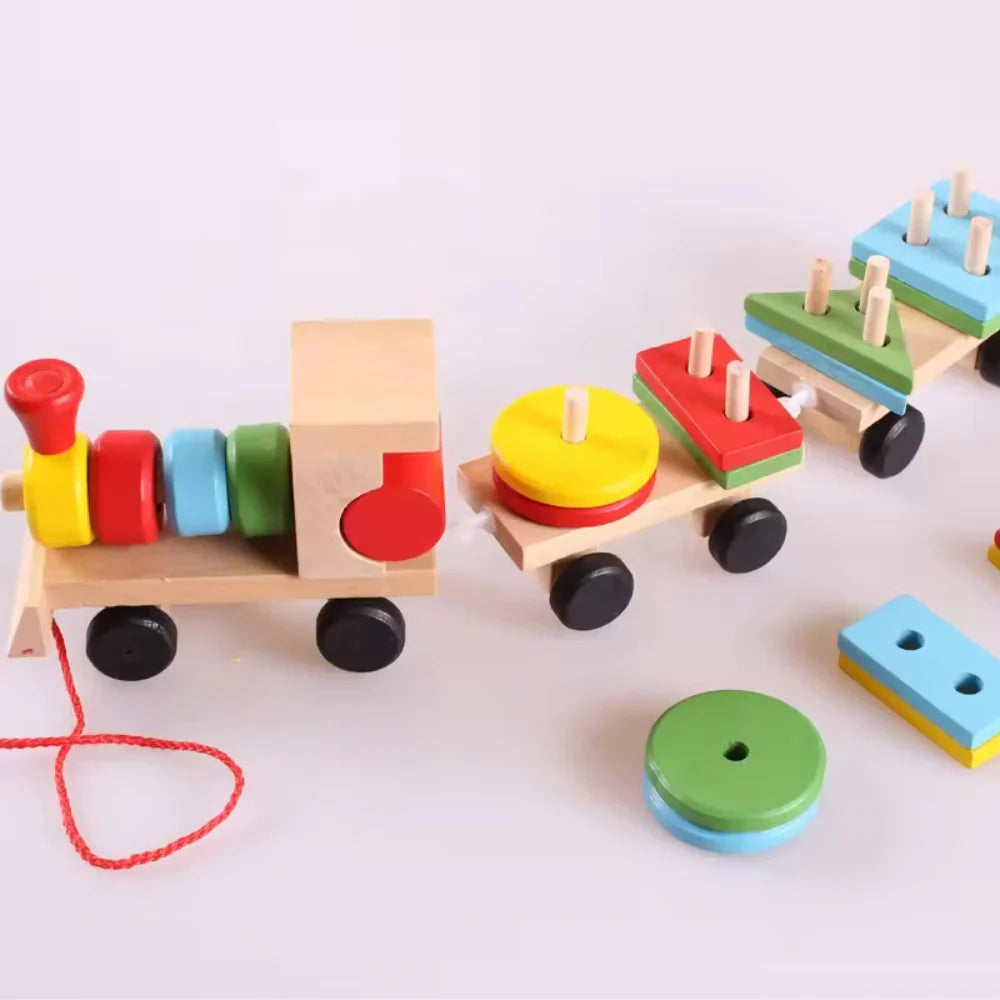 Tren de Madera + Figuras Apilables